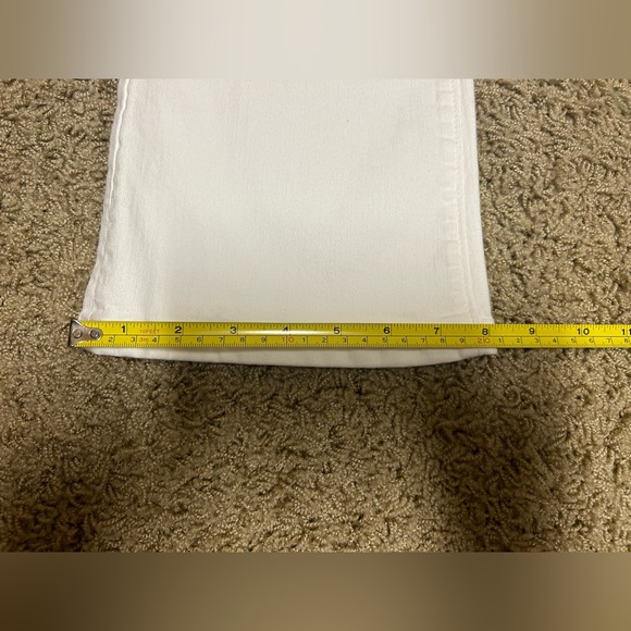 Ann Taylor Petite Sculpting Pocket Mid Rise Boot Cut Jean - Picture 11 of 12